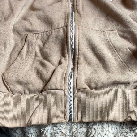 Jacket - Picture 2 of 4